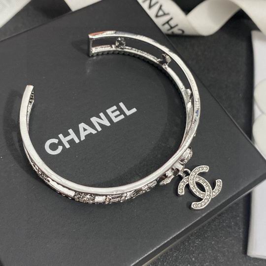 Chanel bracelet 11lyh192